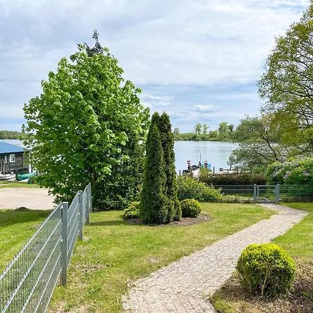 Seemannsruh Gemütliche Für Ihren Kurzaufenthalt An Der Müritz Apartment